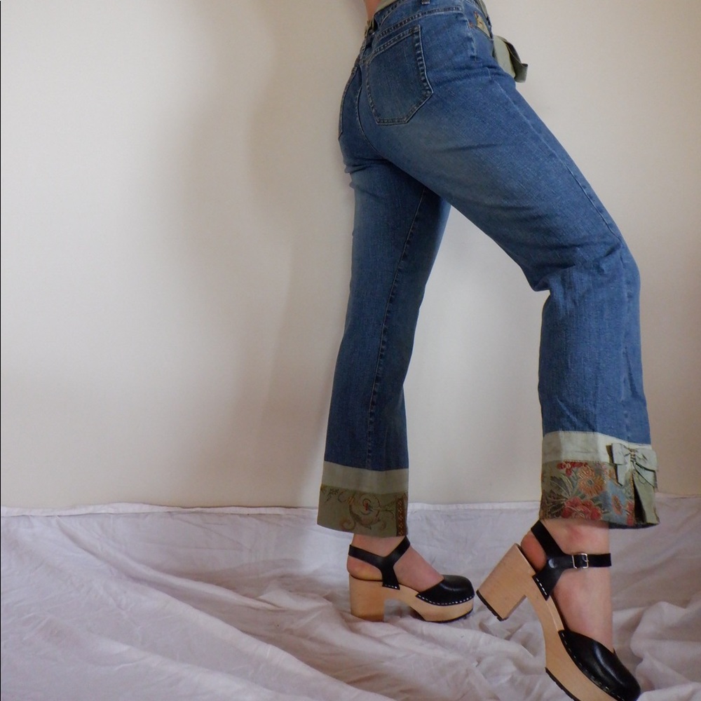 Too-She-She unique detailed flare jeans